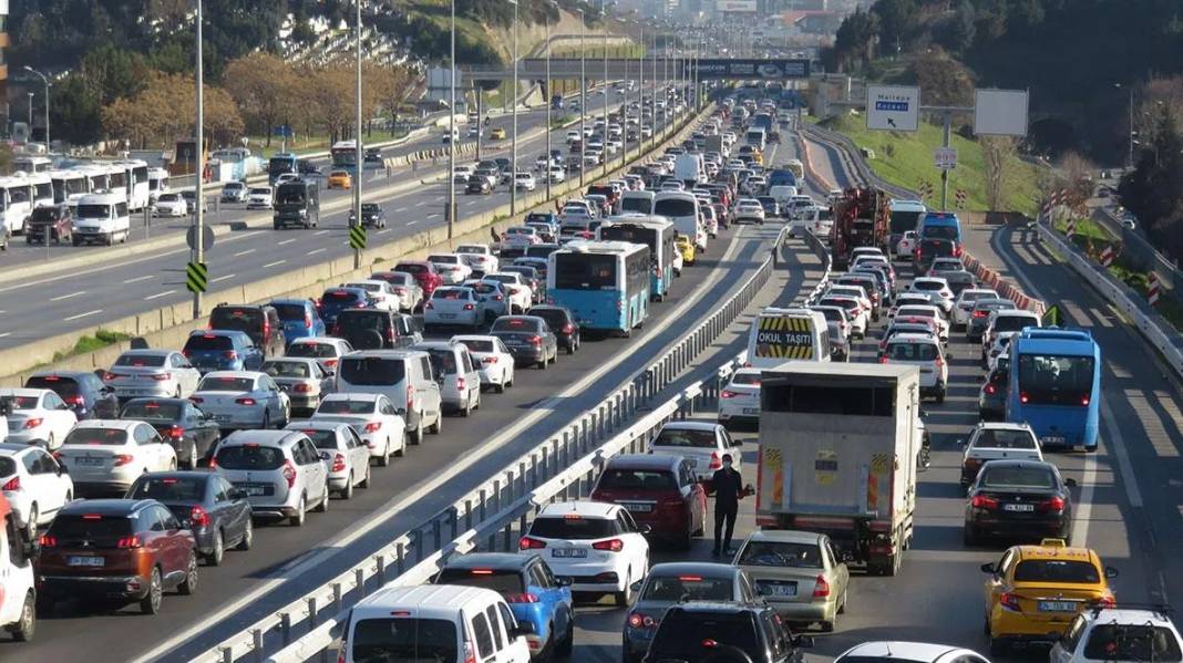 Araç muayenesindeki o araçlar trafikten men edilecek 'TÜVTÜRK'ten flaş karar' 5